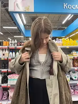 Stripchat Live Porn of KittyQueeny