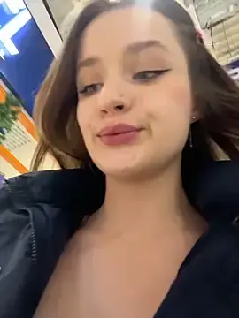 Stripchat Best live sex cam show of KittyQueeny