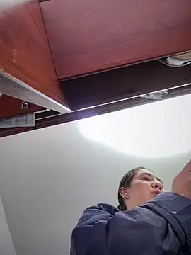 Stripchat Live Sex Cam of _Susy-Office1