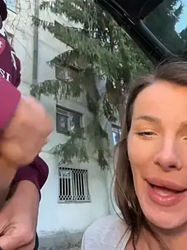 Stripchat Live Sex of fit_vic