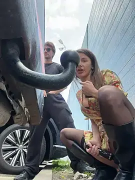 Stripchat Live Sex Cam of fit_vic