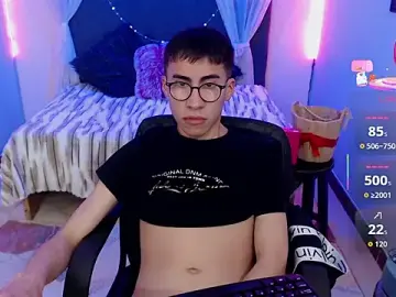 Stripchat Free Live Porn of Andy_Norton