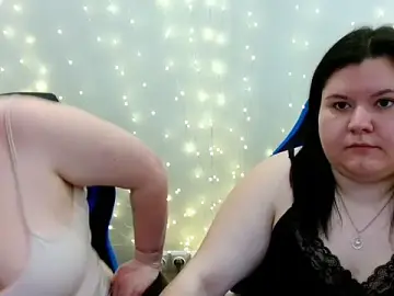 Stripchat Live Sex Cam of BeckyAndHellen