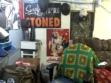 Stripchat Nude Webcam of CloudDadddyyy420