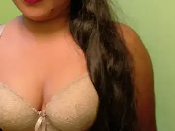 Stripchat Live Sex Cam of Cludi-New