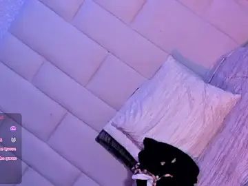 Stripchat Nude Webcam of Summer_walkerr