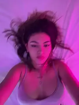 Stripchat Adult Webcam of Your_Honeey