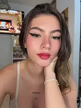 Stripchat Best live sex cam show of Your_Honeey