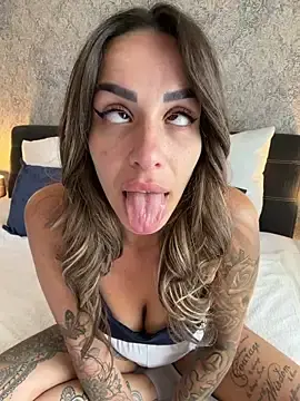 Stripchat Free Live Porn of -Alisa