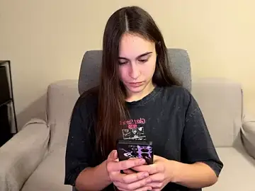 Stripchat Watch Live Sex Cams of AliceKolltt