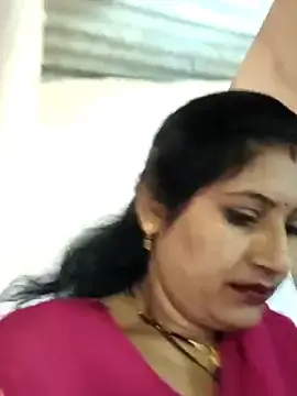 Stripchat Adult Webcam of Rayal_bhabi