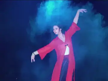 Stripchat Watch Live Sex Cams of SuperGirl-100