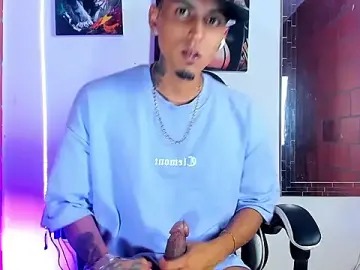 Stripchat Best live sex cam show of Liam_lee