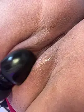 Stripchat Live Porn of Zendaa_