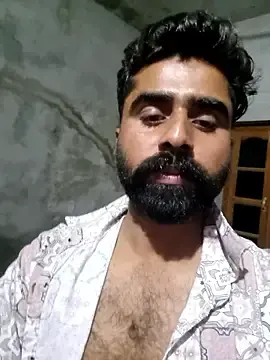 Stripchat Free Porn Cam of yash7713