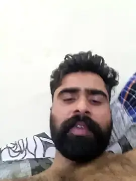 Stripchat Free Porn Cam of yash7713