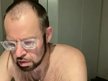 Stripchat Live Sex Cam of FABIOGLASSES