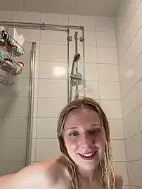 Stripchat Sex Cam of SabrinaRose_xxx