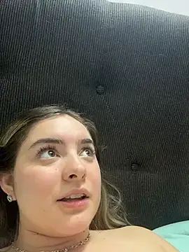 Stripchat Free Porn Cam of imlindapink