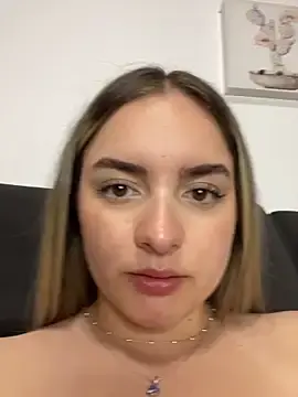 Stripchat Adult Webcams of imlindapink