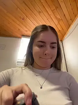 Stripchat Adult Webcam of imlindapink