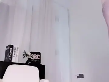 Stripchat Watch Live Sex Cams of lvy-w