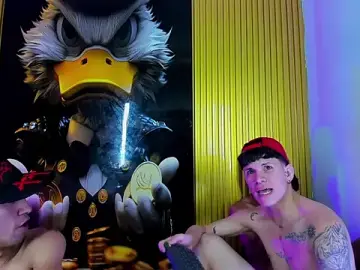 Stripchat Free Porn Cam of Gang_Members_xxx_