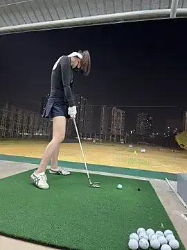 Stripchat Free Porn Cam of Lucky-cat88