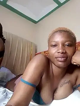 Stripchat Sex Chat of Pinky_shyee