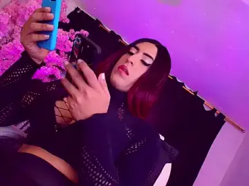 Stripchat Live Sex Cam of latexgoddes