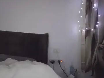 Stripchat Live Sex of maayanlevi@xh