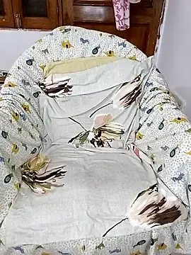 Stripchat Sex Cam of miss_raavy