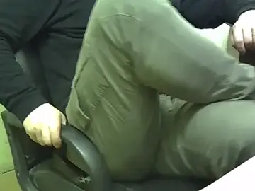 Stripchat Live Sex Cam of nikdov3