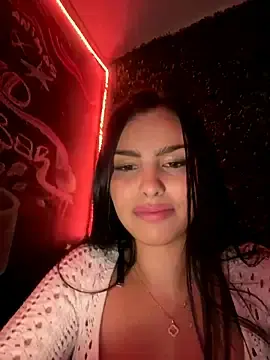 Stripchat Live Sex of Maddy_Rouse_