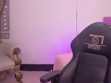 Stripchat Live Sex of SABRIINA_TAY