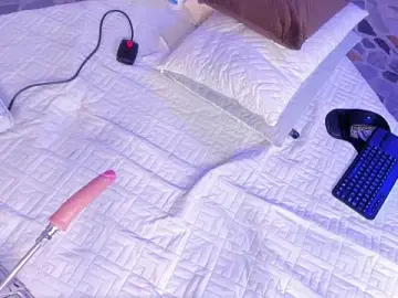 Stripchat Adult Webcams of mia_hank