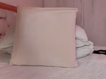 Stripchat Best live sex cam show of mia_hank