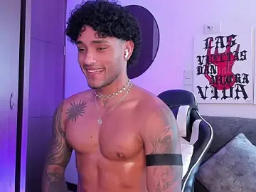 Stripchat Live Sex of Alessandro_Vanni