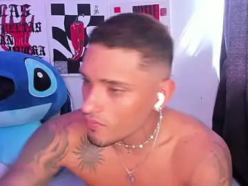 Stripchat Best Webcam of Alessandro_Vanni