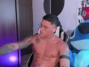 Stripchat Sex Cam of Alessandro_Vanni