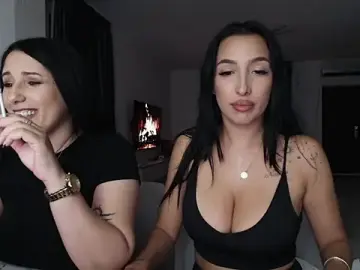 Stripchat Nude Webcam of Gabrielaaxxx