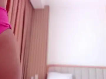 Stripchat Live Porn of _CurlySue_