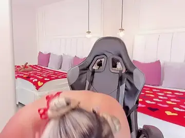 Stripchat Live Porn of dolly_walker