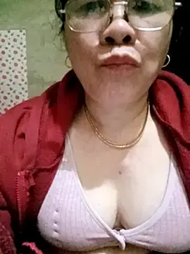 Stripchat Live Sex of small-house123