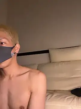 Stripchat Free Porn Cam of suimakun