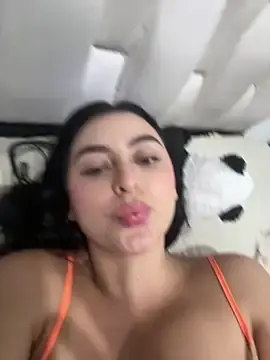 Stripchat Nude Webcam of Kattycollinss1