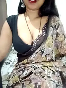 Stripchat Nude Webcam of PoonamPunjabi_1