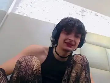 Stripchat Free Live Porn of Sr_BonnyEthan