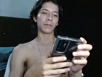 Stripchat Adult Webcams of VAZAK