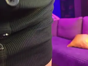 Stripchat Live Porn of milena_milana